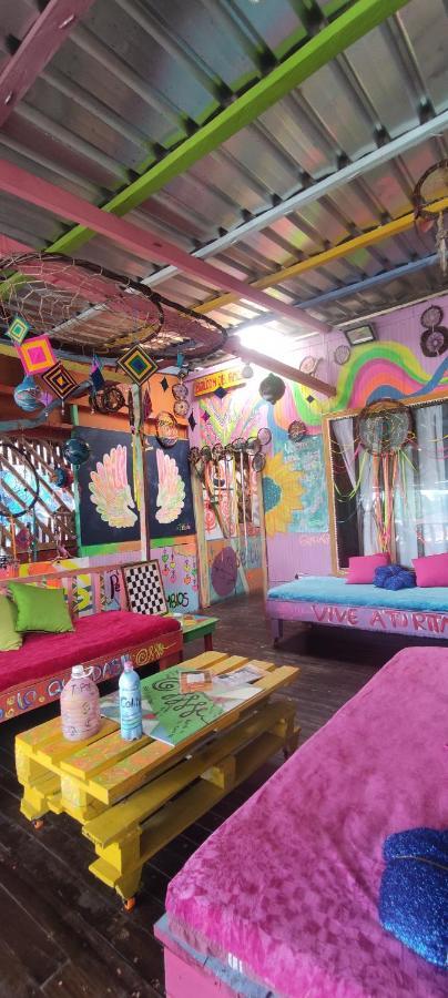 Hostal Liliana Буенавентура Екстериор снимка