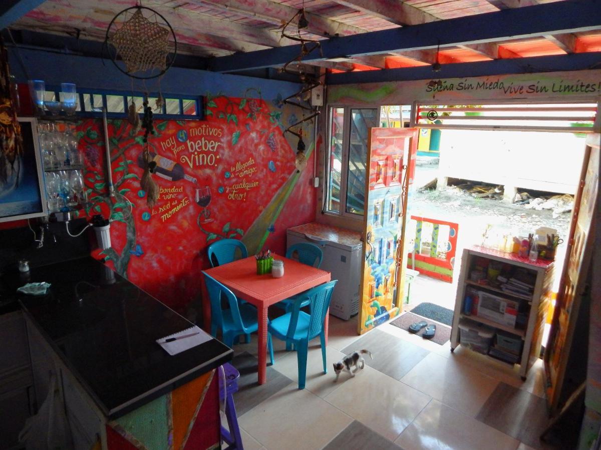 Hostal Liliana Буенавентура Екстериор снимка